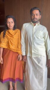 Darshana Rajendran Instagram - First reel after an arranged marriage 😁😁
#jayajayajayajayahey #jayajayajayajayaheyreels #jayajayajayajayaheyreelscontest #j4h #BasilJoseph #darsanarajendran