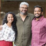 Darshana Rajendran Instagram - Many hours of promotions down and still smiling. Only for Jaya Jaya Jaya Jaya Hey. With favourites @ibasiljoseph and @vipindashb Bindhu, thanks for letting me raid your personal and @ela_india clothes ❤️ 📸: @sidhiqueakber