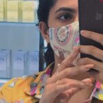 Deepa Thomas Instagram – The mirror talks ! 🦋

#stylingbydt