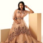 Deepa Thomas Instagram - 💫 For @grihalakshmi_ fashion page! Wearing : @t.and.msignature Jewellery : @m.o.dsignature Makeup & hair : @subin_lalitha 📸 : @shafishakkeer