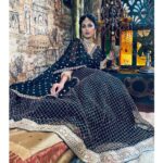Deepa Thomas Instagram - So I never really knew you God I really tried to Blindsided, addicted Felt we could really do this But really I was foolish Hindsight it's Obvious #Moralofthestory #Tobecontinued #Addictedtothissong #collaboration #bridalcostume #bridalmakeup #lapisboutique Lehanga: @_lapis_boutique_ Makeup & hair : @rizwan_themakeupboy Jewellery: @bridal_jewelery_rental_alameen Special thanks to the team for the location : @gudhaam @foodlibrarycalicut ✨ Gudhaam Art Cafe
