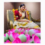 Deepa Thomas Instagram - 🌸Let this Onam brings you happiness, peace and more health ✨🌸 Dawani & jewellery: @shobhikaweddingsofficial Makeup : @rizwan_themakeupboy Styling : @creative_world_by_rs Thanks to @hashifajar 😊 Shobhika Wedding Mall