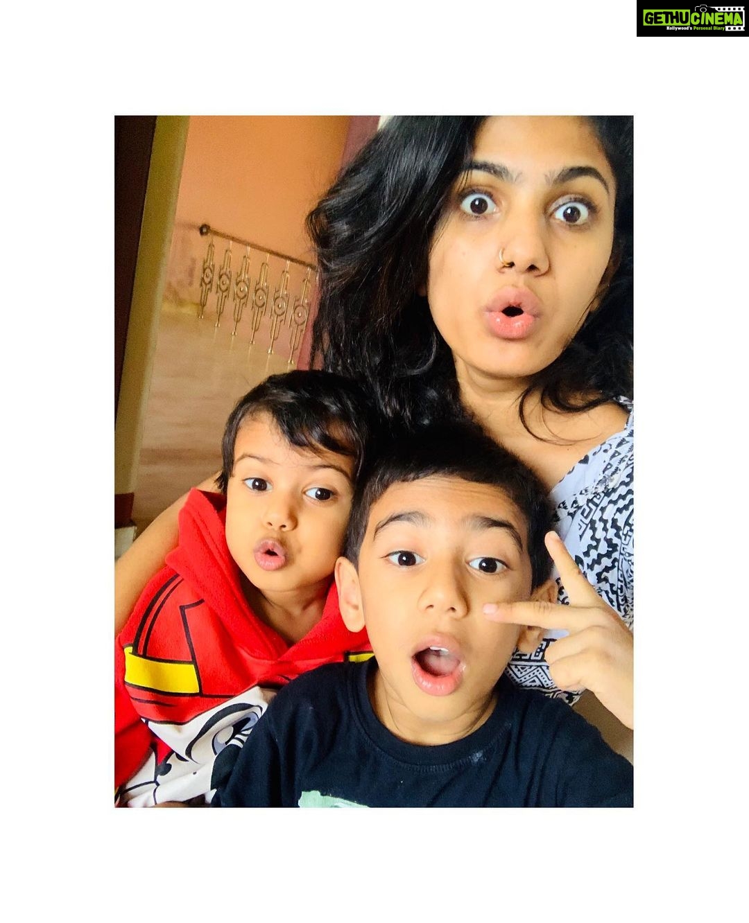 Deepa Thomas Instagram - Me : Say Oh ๐ฒ Kunji : Oh ๐ Appu : Ah with peace โ๐ป๐ He will be the same as always *Picture spoiler * #lifelines๐ #cousinsquad Wayanad- The palace of Natural Beauty.