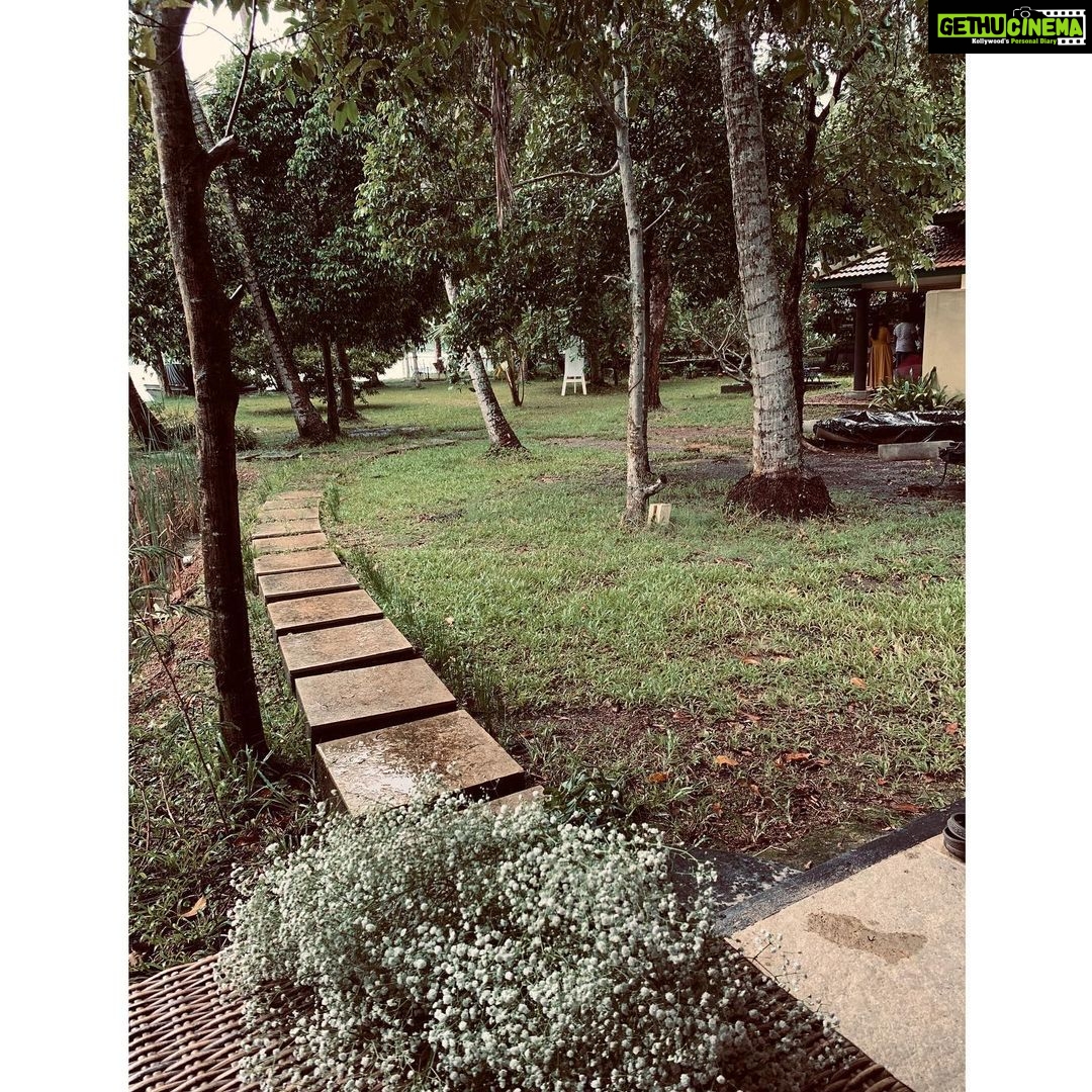 Deepa Thomas Instagram - I𝚗𝚍𝚎𝚎𝚍, 𝚝𝚑𝚒𝚜 𝚠𝚊𝚜 𝚊 𝚛𝚎𝚏𝚛𝚎𝚜𝚑𝚒𝚗𝚐 𝚍𝚊𝚢 ! Olam