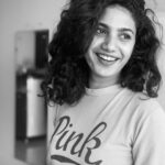 Deepa Thomas Instagram – 😊