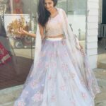 Deepa Thomas Instagram - @varunajithesh designs 💝 👗 Pic credits - @nidhunaofficial Varuna Jithesh