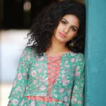 Deepa Thomas Instagram - @mannathkochi