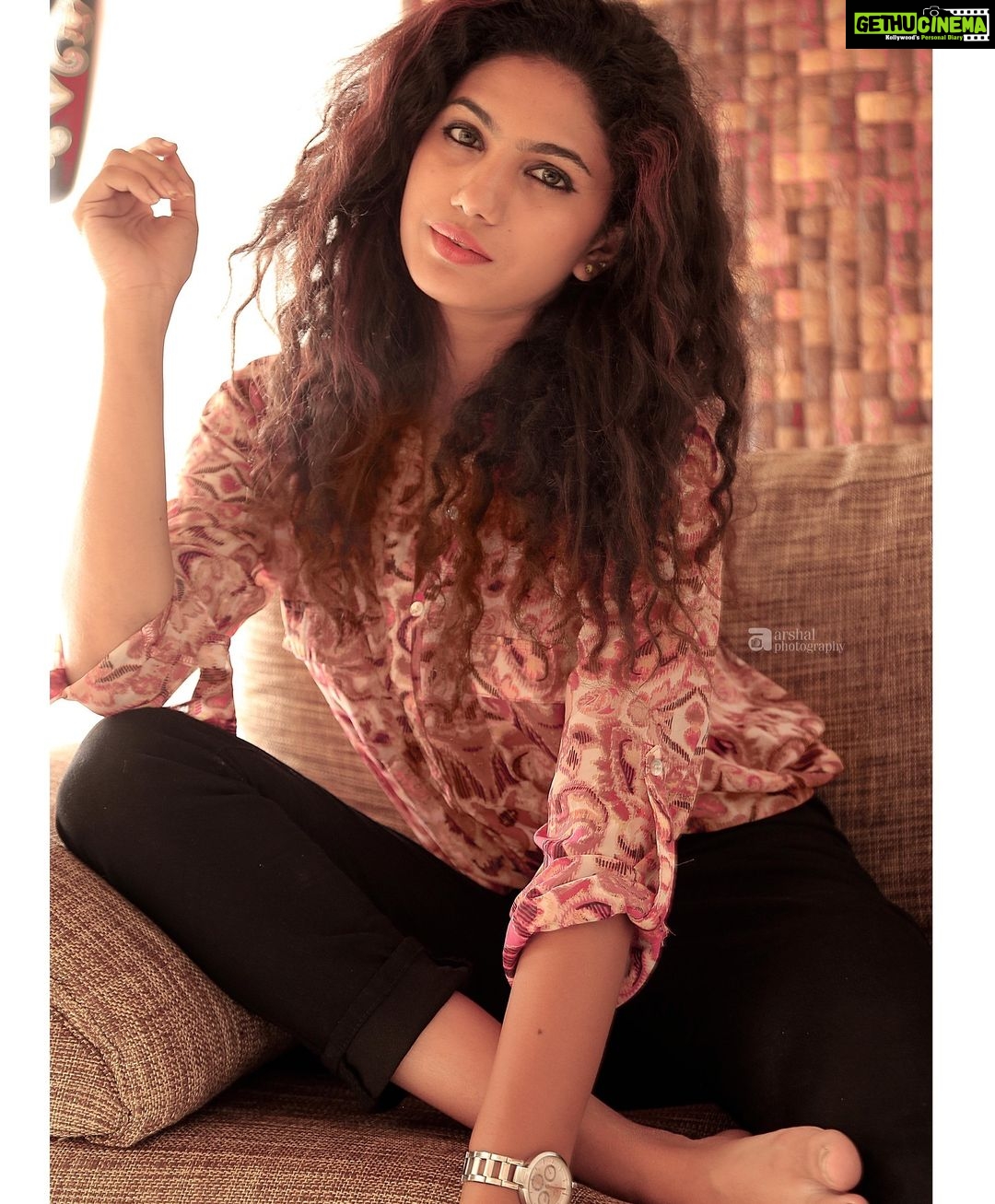 Deepa Thomas Instagram - Some snaps by @arshalphotography βπ»πβΊοΈ #2
