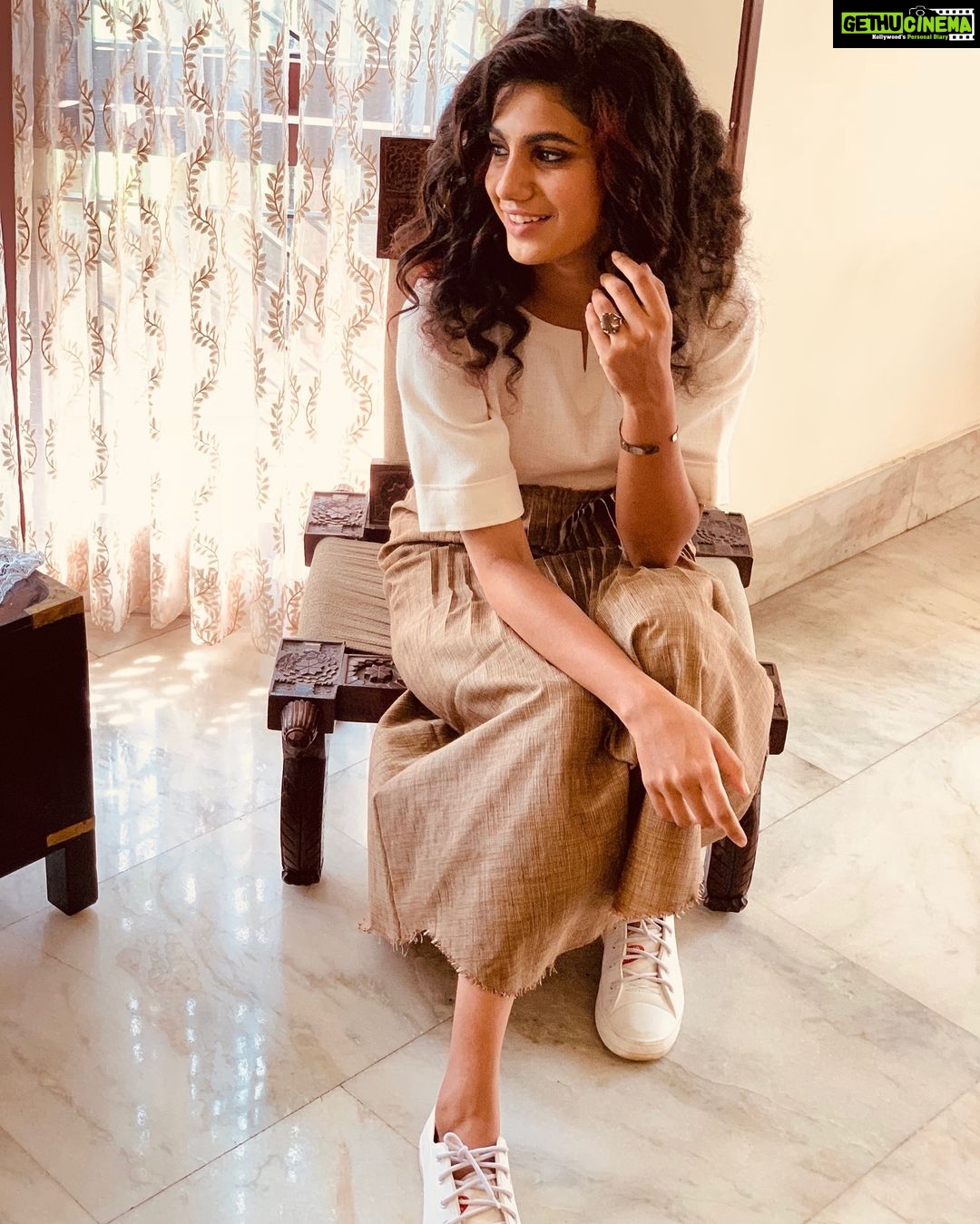 Deepa Thomas Instagram - Designer : @amitonz ❤️ Makeup by @angithaannphilip