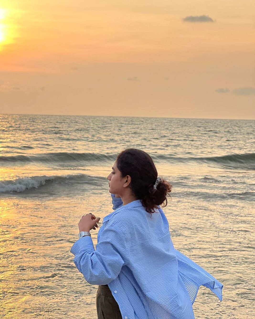 Deepa Thomas Instagram - Yes it’s different everyday :) ✨