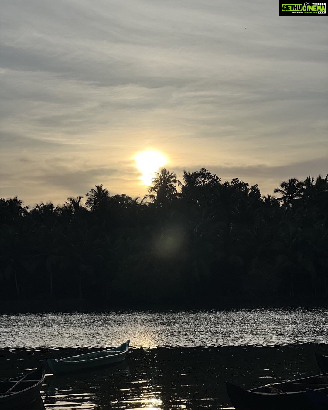 Deepa Thomas Instagram - Beautiful view 🤍