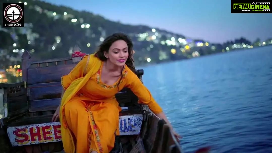 Devshi Khandur Instagram - May Godess Durga maa bless you and your family with all the pleasure and may she manifest in your life in form of shakti 🕉 HAPPY VIJAYADASHAMI 🙏