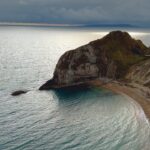 Dhanya Balakrishna Instagram - Living for moments like these🌊🌳 . . . #london #explore #travel #travelblogger #nomad #girlaroundworld #durdledoor