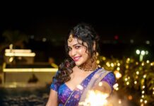 Dharsha Gupta Instagram - 💥தீப ஒளி விளக்குகள் முடிவில்லாத மகிழ்ச்சி, செழிப்பு, ஆரோக்கியம் மற்றும் செல்வம் ஆகியவற்றால் உங்கள் வாழ்க்கை எப்போதும் ஒளிரச் செய்யட்டும். உங்களுக்கும் உங்கள் குடும்பத்தினருக்கும் மகிழ்ச்சியான மற்றும் பாதுகாப்பான தீபாவளி வாழ்த்துக்கள்!💥 Makeup- @jiyamakeupartistry Hairstylist- @marysbridalstudio Costume- @mokshe_rental_destination Jewelry- @tanishbridal Pic- @dhanush__photography