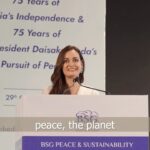 Dia Mirza Instagram - As #COP27 is underway and world leaders meet to decide the fate of human existence here are 3 actions each of us can and must adopt to ensure we contribute to restoring the health of our planet 🌏🕊️🌳 1. Connect with nature 🌱 2. Refuse Single Use Plastics 🦋 3. Manage waste. Segregate and compost 🐛 Thank you @bsgindiaofficial for adopting the #SustainableDevelopmentGoals and taking the pledge to ensure #SustainableHumanBehaviour #ForPeopleForPlanet 🦚 #ClimateAction #ActNow #GenerationRestoration #OnePlanetOnePeople India
