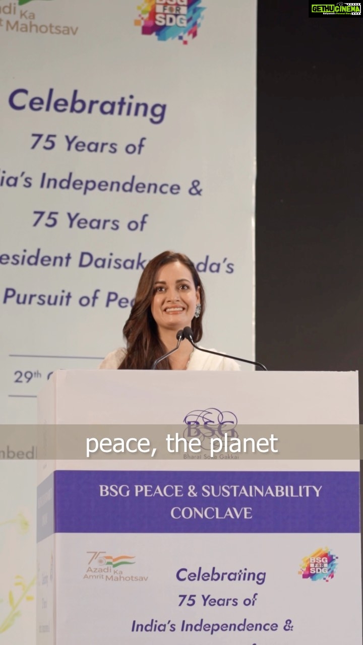Dia Mirza Instagram - As #COP27 is underway and world leaders meet to decide the fate of human existence here are 3 actions each of us can and must adopt to ensure we contribute to restoring the health of our planet πποΈπ³ 1. Connect with nature π± 2. Refuse Single Use Plastics π¦ 3. Manage waste. Segregate and compost π Thank you @bsgindiaofficial for adopting the #SustainableDevelopmentGoals and taking the pledge to ensure #SustainableHumanBehaviour #ForPeopleForPlanet π¦ #ClimateAction #ActNow #GenerationRestoration #OnePlanetOnePeople India