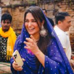 Dipika Kakar Instagram - Life is all about Hapiness & Love ❤️ Moment captured by : @theglamweddingofficial @rajvirsainiofficial @refineartist @official_varun_gupta @anujkuamr_verma Earings : @jhaanjhariya