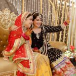 Dipika Kakar Instagram - ❤️ Moment captured by : @theglamweddingofficial @rajvirsainiofficial @refineartist @official_varun_gupta @anujkuamr_verma hair : @shahingilani makeup: @im_mr_ketzsolzofficial_ Event decor & managed by @vowsvachan @houseofvivaah