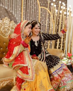 Dipika Kakar Instagram - ❤️

Moment captured by : @theglamweddingofficial 
@rajvirsainiofficial 
@refineartist  @official_varun_gupta 
@anujkuamr_verma 

hair : @shahingilani 
makeup: @im_mr_ketzsolzofficial_ 

Event decor & managed by
@vowsvachan @houseofvivaah