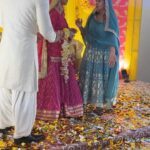 Dipika Kakar Instagram - Ispe toh banta hai ❤️ @saba_ka_jahaan sabse mehngi muskurahat hai meri bahen ki 😊 @vinit_jain @voila_digi #sabakishaadi #sabasunnykishaadi