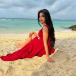 Divya Bharathi Instagram - Paradise 🌊☀️