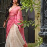 Divya Bharathi Instagram - Happy Diwali everyone🌸🌸🌸 Wearing @devraagh Styling @styled_by_arundev Photography @studioteamdestiny Studio @elementspalmvalley MUA @makeup_by_shibinantony Jewellery @abharanashaala