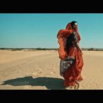 Divya Sripada Instagram – Aagam aagam gaakandi! Chethulu kadukkondi👐 Sanitizer konukkondi💧Mask pettukondi 😷
Tara song vinakapothe, elli vinandi- Link in Bio✨
#LoveInTheTimeOfCorona #CoronaPyarHai 
#covid19 #2020 Thar Desert, Rajasthan