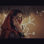 Divya Sripada Instagram - Aagam aagam gaakandi! Chethulu kadukkondi👐 Sanitizer konukkondi💧Mask pettukondi 😷 Tara song vinakapothe, elli vinandi- Link in Bio✨ #LoveInTheTimeOfCorona #CoronaPyarHai #covid19 #2020 Thar Desert, Rajasthan