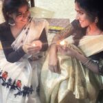 Divya Sripada Instagram - Em ledu.. just us. Happy Deepavali 🪔✨