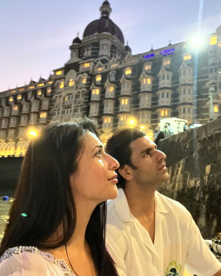 Divyanka Tripathi Instagram - No moment is dull with you @VivekDahiya. Wishing you more travel, more friends, more work & workout and more of everything that gives you happiness. Happy birthday Love. Mumbai - मुंबई
