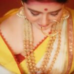 Ena Saha Instagram - Subho Maha Ashtami ❤️ . . Video by @shayakchakraborty Styled by @sandip3432 Make up and hair @sahababusona . #reelsinstagram #durgapuja #newpost #enasaha #pujalogy Kolkata