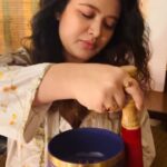 Ena Saha Instagram – Let the journey towards healing and manifestation begin 🕊️🧿🕊️

*EARPHONES RECOMMENDED* 🎧🎶🪘

#healing #manifesting #peace #goodvibes #positivevibes #positivity #meditation