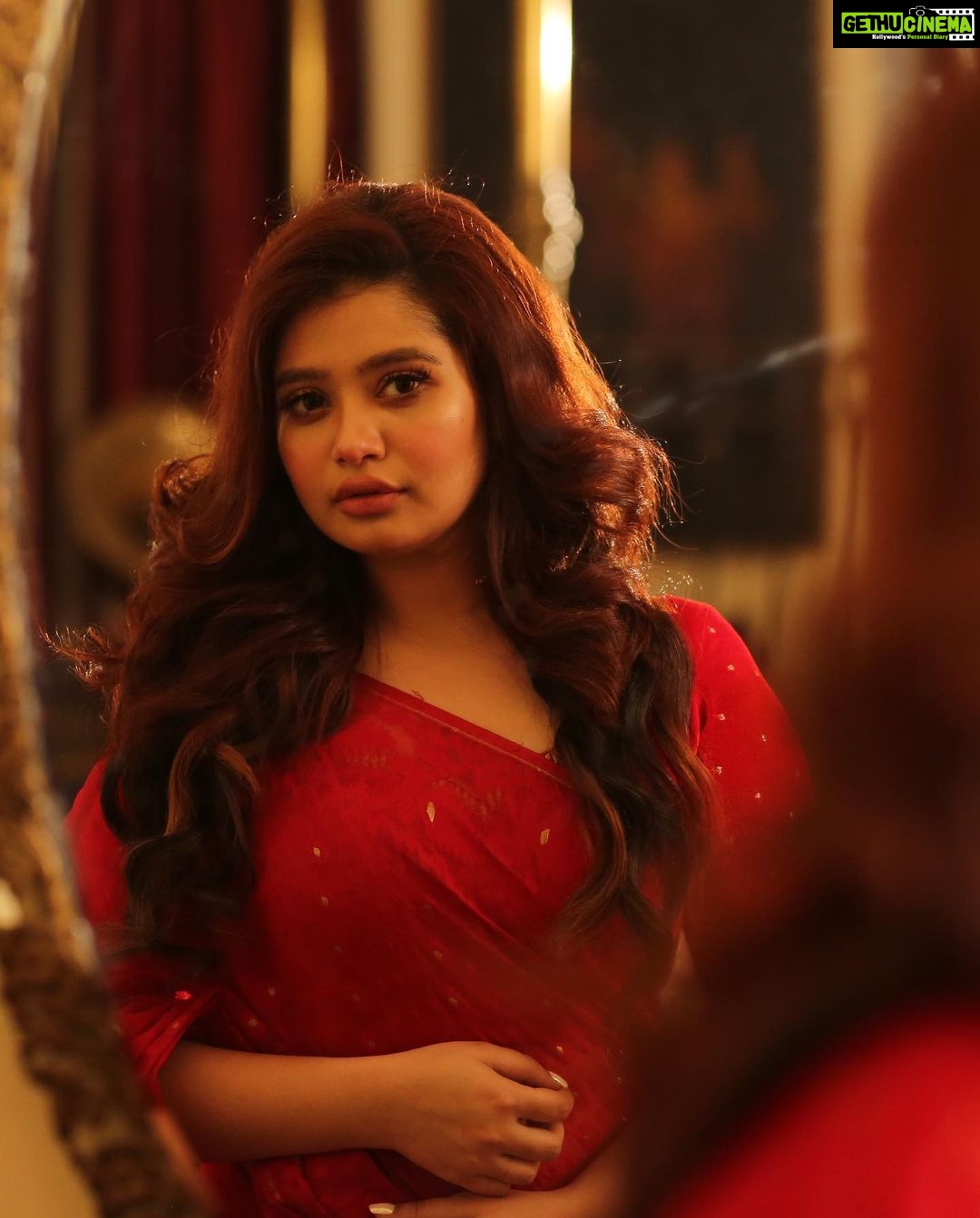 Actress Ena Saha HD Photos and Wallpapers October 2022 - Gethu Cinema Actress Ena Saha HD Photos and Wallpapers October 2022 - Gethu Cinema