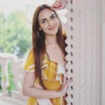 Esha Deol Instagram – 😊💛

📸Photographer – @popmercy 
💄HMU – @_narendrajadhav_ 
@surve.jaya 
💃🏻 Outfit- @asos 
♥️Managed by -@palsandpeersentertainment
🕺🏼Staff – @shankarjadhav813 

#colour #colourful #vibes #style  #cute #sunshine #trending #viral #traveldiaries #girlpower #smile  #thursday #bohostyle #eshadeol 
#gratitude ♥️🧿