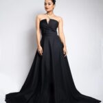 Esther Anil Instagram - 👑 Styled by : @stylingbyafsheenshajahan Shot by : @hilalmanzure Hair & Make Up : @makeup.carol.menezes Wearing : @ethereal.kochi Jewellery : @pureallure.in Camera Assisted by : @_panangadan