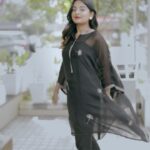 Esther Anil Instagram - 💃🏻💃🏻💃🏻 Video by @liju_l_j MUH @jo_makeup_artist Styled by @keepitstylish_by_ammu Wearing @korvaiindia Nails by @nails_by_rakhi