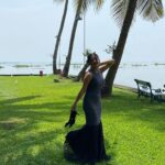 Esther Anil Instagram – Pretty Kumarakom, pretty people 🍃

#Throwback
