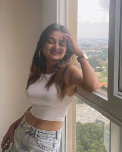 Esther Anil Instagram - A lazy Saturday in Bangalore! 
🔙 🌆 and ohhh Yess vibing to Themma Themma 🤓