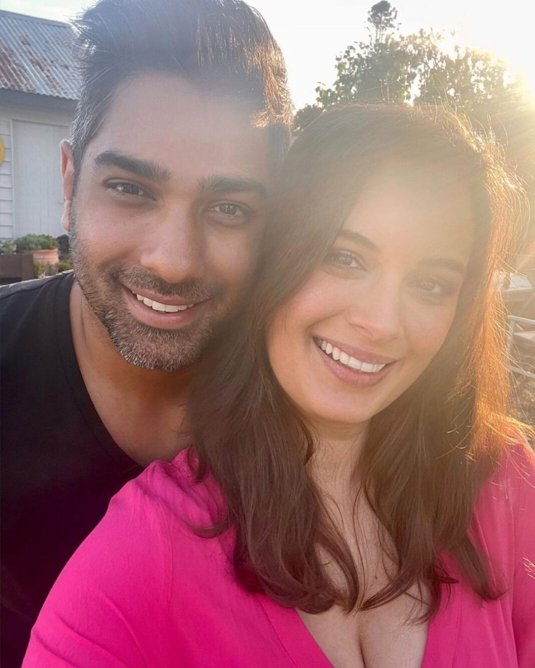 Evelyn Sharma Instagram - My best life with you! 🥰 #momanddad