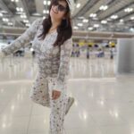 Falguni Rajani Instagram - Jet set go✈️ #ınstagood #instareels♥️ #travellstory #travelllife #phuket #thailand #amazingthailand Phuket, krabi Thailand