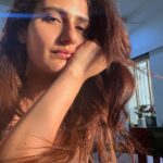 Fatima Sana Shaikh Instagram - Sunehri shaam ☀️☀️☀️ #sunlight_love #evenings #dilkhush