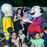 Ganesh Venkatraman Instagram - Samys Diwali Surprise ❤ Samairas favorite cartoon characters Motu and Patlu gave her a pre Diwali surprise visit and they sure did light up everyone's mood and faces...u cud tell by the big smile on all the kids faces😁😁 #happydiwali #haapykid #motupatlu #cartoon #10tasticyearsofmotupatlu #motupatlu #happybirthdaymotupatlu #motupatlucartoon #motupatlukijodi #chuttitv #nickindia #nicklodeon #nickindiaofficial #superjunior #motupatlucartoon