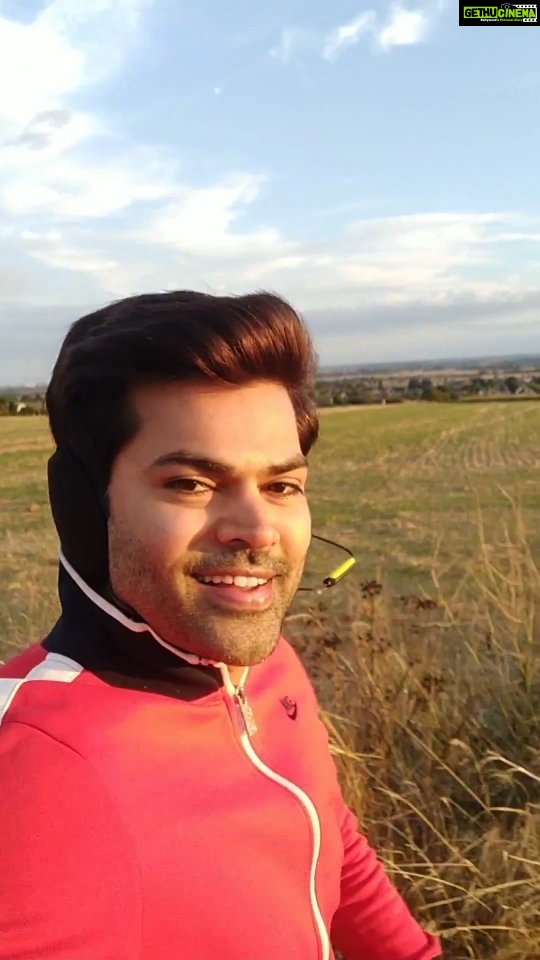 Ganesh Venkatraman Instagram - Blue skies, lush green fields, sun kissing ur skin & ofcourse the beautiful houses.. Enjoying an early morning jog in the country side 🌞 #countryside #London #Londondiaries #work #travel #discover #shoot #locationdiaries #earlymorningjog #health #film