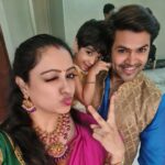 Ganesh Venkatraman Instagram - Family is like a 'hot Chocolate fudge' ... mostly 'sweet' with a few 'nuts' 😜🤣❤❤ #myfamily #lovelifelaughter