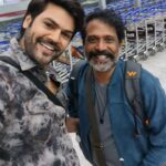 Ganesh Venkatraman Instagram - Guess whom I bumped into?? Our very own #joker @guru_somasundaram sir...🤩🤩😉 and of course shibu from #minnalmurali Wishing u the best in all the amazing projects u r doing 🤗🤗 #airport #airportlook #flight #airportdiaries #traveldiaries #travelgram #instagood #bumped #meet #actorslife #celebrities #ganeshvenkatram #gurusomasundaram