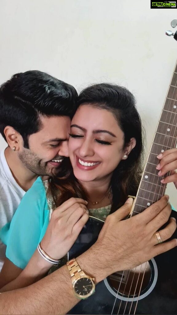 Ganesh Venkatraman Instagram - It is Respect & not Romance that is the foundation for all lasting relationships❤️❤️💯 What do you guys think? #relationshipquotes #relationships #husbandandwife #couple #love #respect #romance #ganeshvenkatram