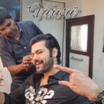 Ganesh Venkatraman Instagram - Super thrilled to be working with Vijay sir in "Varisu" 😎❤️ It's Makeup time!! #varisu #movieset #thalapathy #vijay #actorslife #makeup #ganeshvenkatram