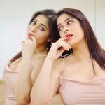 Garima Jain Instagram - Closet on sale @thrift_garimajain . . . . . Brand : @forevernew_india 👠: @charleskeithofficial Manag : @webrangerstalent 📸: @dhruvgohil_ 📍 : @rgstudios01 @rgstudios.in #garimajain #photodump #closetonsale #closetgoals #closetsale #thriftindia #thriftstoreindia #thriftshop #thrift #thrifting #thriftstore #thriftedfashion #shopping #shopnow #availablenow #celebritystyle #celebrityfashion #celebrity #celebritycloset #celebrityblogger #forevernew #charlesandkeith #actresshot #actress RG Studios