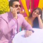 Garima Jain Instagram - तुम पे हम तो मरे जा रहे है with beautiful 🤩 @officialgarimajain VIDEO EDITOR handsome Bro @ihimanshusoni #reelkarofeelkaro #reelyfeely #reelinstagram #agartumnahote @zeetv Vrindavan Studios