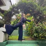Garima Jain Instagram - Flexibility isn’t showing off how far your legs can stretch , it’s showing how far your preserverance can stretch even on a holiday . . . . . . #garimajain #citadel #ceylon #ceyloncinnamon #traveldiaries #travel #travelblogger #travelgram #travelindia #traveladdict #cinnamonhotels #lankanblogger #vlog #vlogger #vlogpost Cinnamon Citadel Kandy